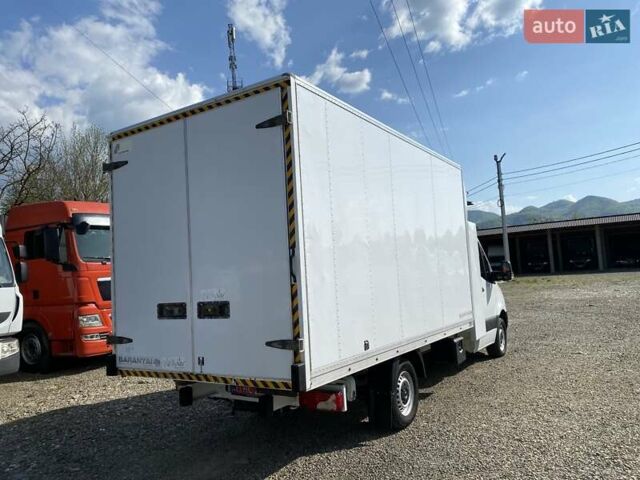 Білий Мерседес Sprinter, об'ємом двигуна 2.2 л та пробігом 250 тис. км за 22750 $, фото 17 на Automoto.ua