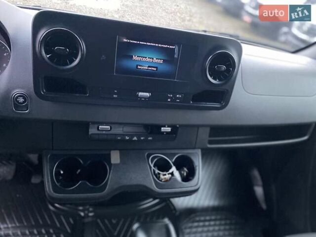 Білий Мерседес Sprinter, об'ємом двигуна 2.2 л та пробігом 290 тис. км за 22450 $, фото 36 на Automoto.ua