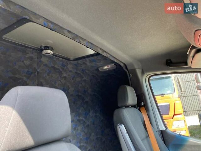 Білий Мерседес Sprinter, об'ємом двигуна 2.2 л та пробігом 250 тис. км за 22750 $, фото 26 на Automoto.ua