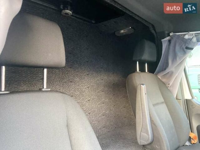 Білий Мерседес Sprinter, об'ємом двигуна 2.2 л та пробігом 290 тис. км за 22450 $, фото 29 на Automoto.ua