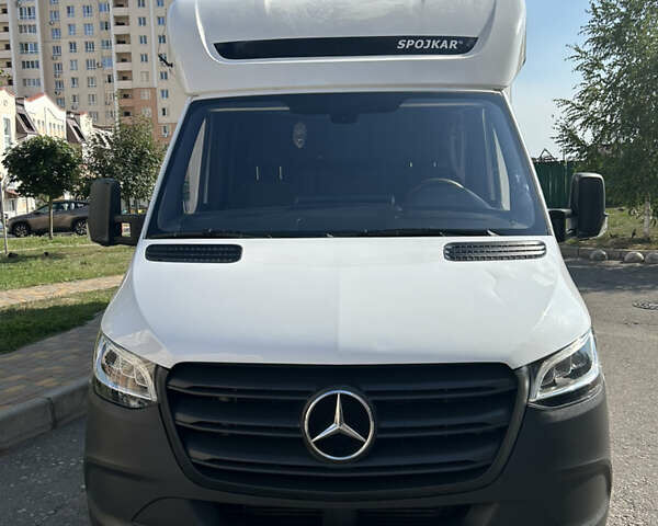 Белый Мерседес Sprinter, объемом двигателя 3 л и пробегом 435 тыс. км за 29200 $, фото 11 на Automoto.ua