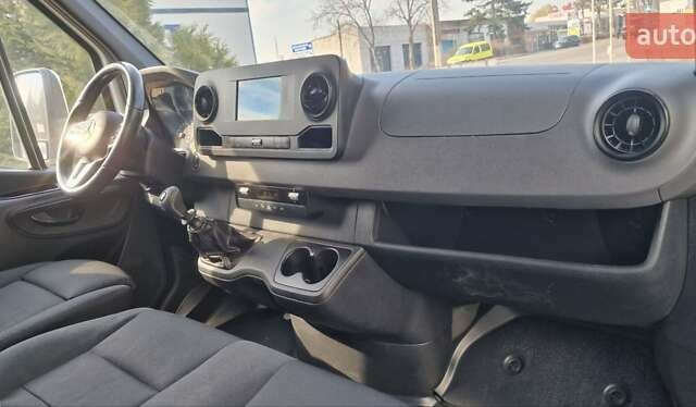 Белый Мерседес Sprinter, объемом двигателя 2.2 л и пробегом 308 тыс. км за 20900 $, фото 30 на Automoto.ua