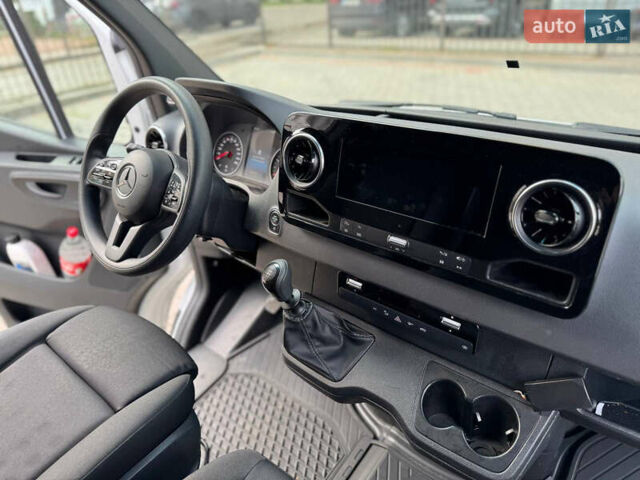 Білий Мерседес Sprinter, об'ємом двигуна 2 л та пробігом 212 тис. км за 25000 $, фото 15 на Automoto.ua