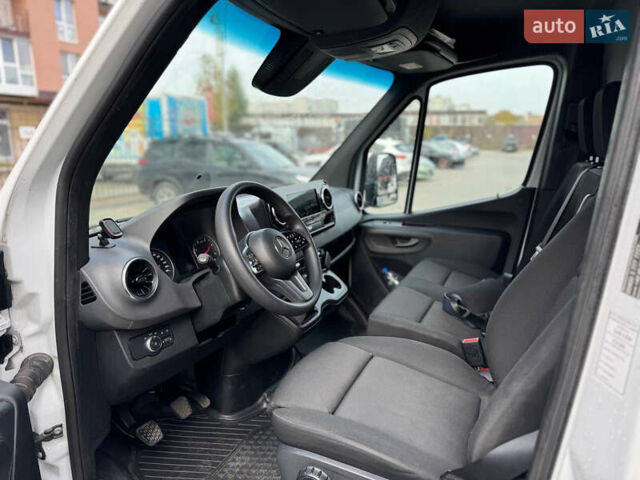 Білий Мерседес Sprinter, об'ємом двигуна 2 л та пробігом 212 тис. км за 25000 $, фото 11 на Automoto.ua