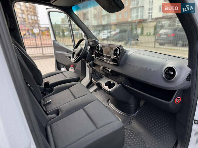 Білий Мерседес Sprinter, об'ємом двигуна 2 л та пробігом 212 тис. км за 25000 $, фото 16 на Automoto.ua