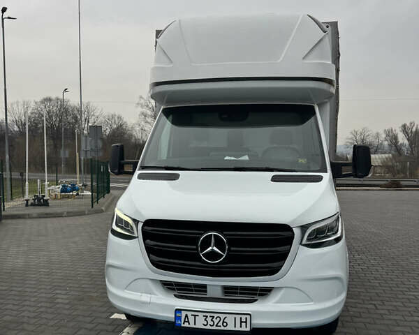 Белый Мерседес Sprinter, объемом двигателя 1.95 л и пробегом 132 тыс. км за 37500 $, фото 2 на Automoto.ua