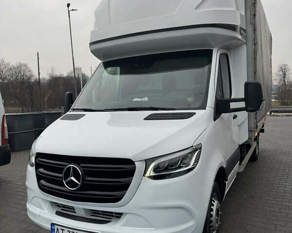 Белый Мерседес Sprinter, объемом двигателя 1.95 л и пробегом 132 тыс. км за 37500 $, фото 1 на Automoto.ua