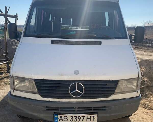 Білий Мерседес Sprinter, об'ємом двигуна 2.9 л та пробігом 123 тис. км за 5500 $, фото 2 на Automoto.ua