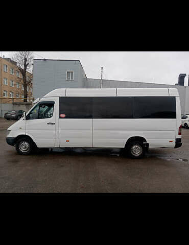 Белый Мерседес Sprinter, объемом двигателя 2.2 л и пробегом 3 тыс. км за 7000 $, фото 2 на Automoto.ua