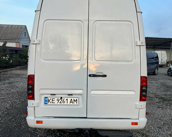 Білий Мерседес Sprinter, об'ємом двигуна 2.69 л та пробігом 536 тис. км за 11600 $, фото 10 на Automoto.ua