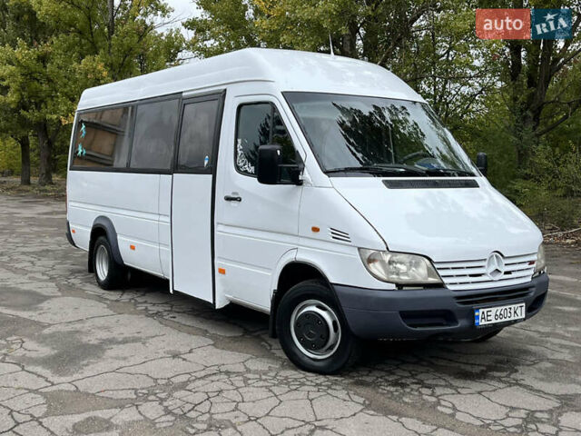 Білий Мерседес Sprinter, об'ємом двигуна 2.7 л та пробігом 371 тис. км за 13500 $, фото 4 на Automoto.ua