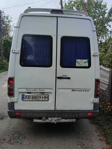 Білий Мерседес Sprinter, об'ємом двигуна 2.3 л та пробігом 240 тис. км за 7500 $, фото 10 на Automoto.ua