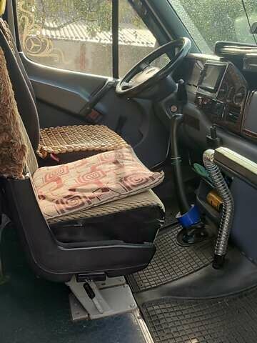 Білий Мерседес Sprinter, об'ємом двигуна 2.3 л та пробігом 240 тис. км за 7500 $, фото 7 на Automoto.ua