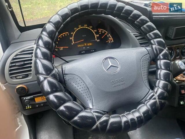 Белый Мерседес Sprinter, объемом двигателя 2.69 л и пробегом 549 тыс. км за 14500 $, фото 1 на Automoto.ua