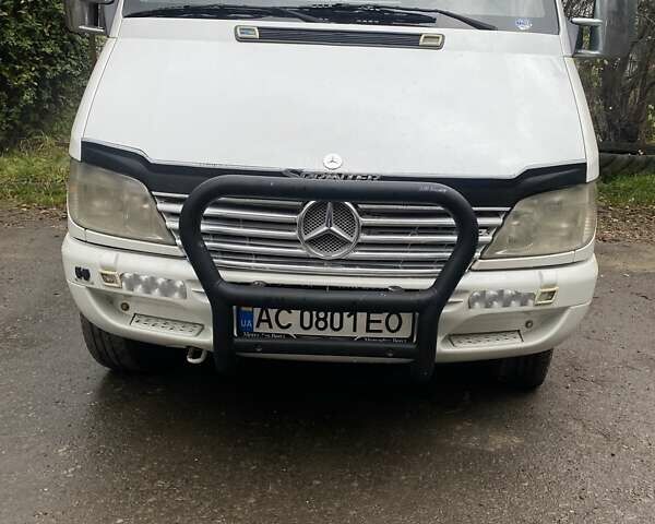 Белый Мерседес Sprinter, объемом двигателя 2.69 л и пробегом 549 тыс. км за 14500 $, фото 10 на Automoto.ua