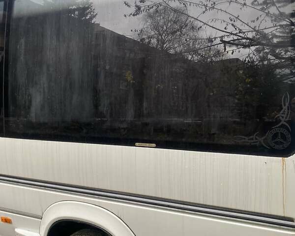 Белый Мерседес Sprinter, объемом двигателя 2.69 л и пробегом 549 тыс. км за 14500 $, фото 18 на Automoto.ua