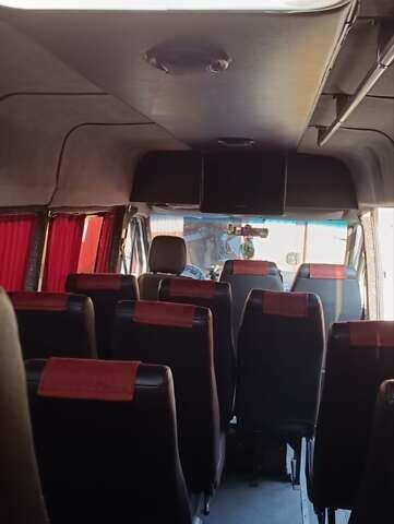 Белый Мерседес Sprinter, объемом двигателя 2.15 л и пробегом 38 тыс. км за 9950 $, фото 6 на Automoto.ua