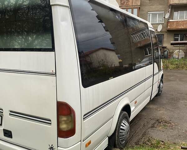 Белый Мерседес Sprinter, объемом двигателя 2.69 л и пробегом 549 тыс. км за 14500 $, фото 20 на Automoto.ua