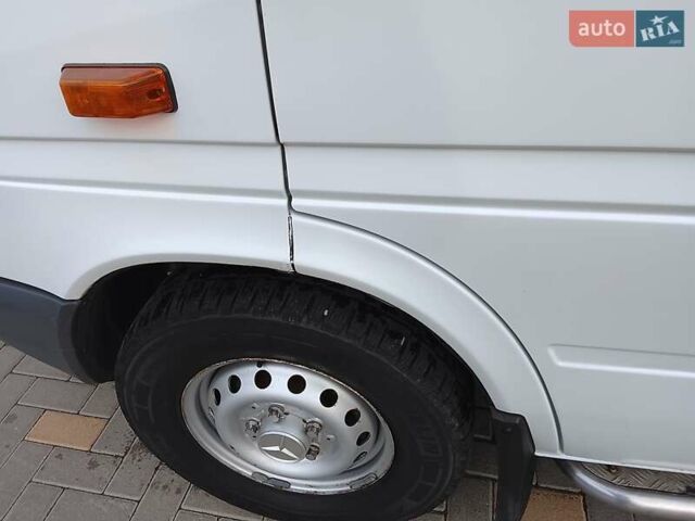 Білий Мерседес Sprinter, об'ємом двигуна 2.15 л та пробігом 500 тис. км за 18000 $, фото 6 на Automoto.ua