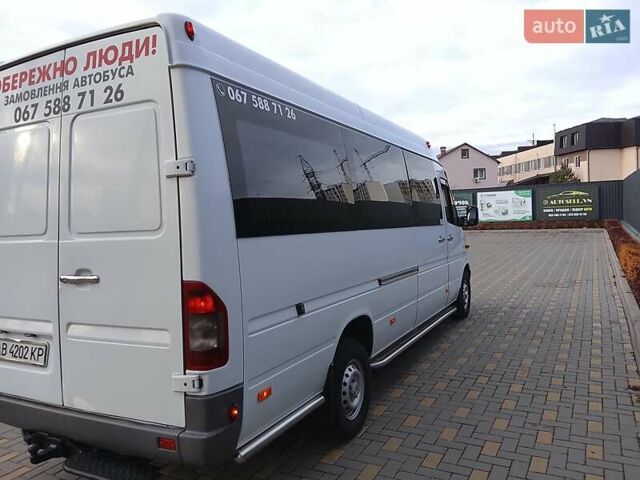 Білий Мерседес Sprinter, об'ємом двигуна 2.15 л та пробігом 500 тис. км за 18000 $, фото 2 на Automoto.ua