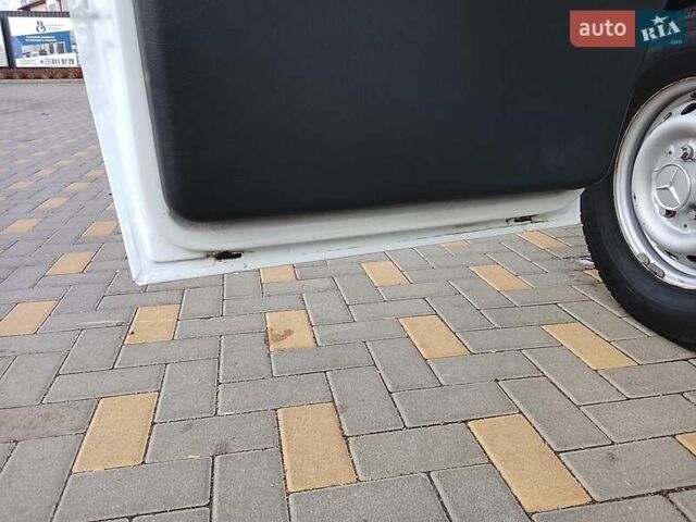 Білий Мерседес Sprinter, об'ємом двигуна 2.15 л та пробігом 500 тис. км за 18000 $, фото 10 на Automoto.ua