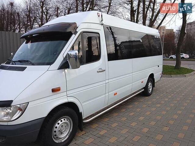 Білий Мерседес Sprinter, об'ємом двигуна 2.15 л та пробігом 500 тис. км за 18000 $, фото 1 на Automoto.ua