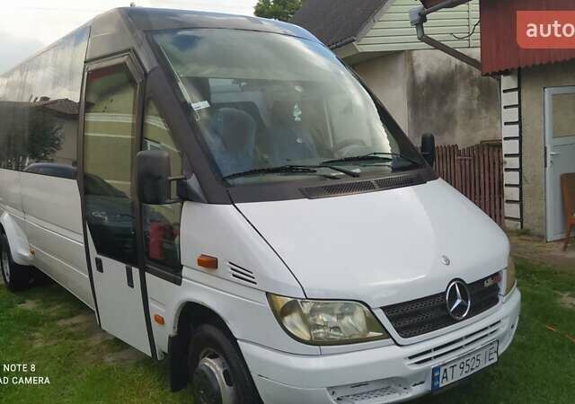 Білий Мерседес Sprinter, об'ємом двигуна 2.69 л та пробігом 100 тис. км за 21000 $, фото 11 на Automoto.ua