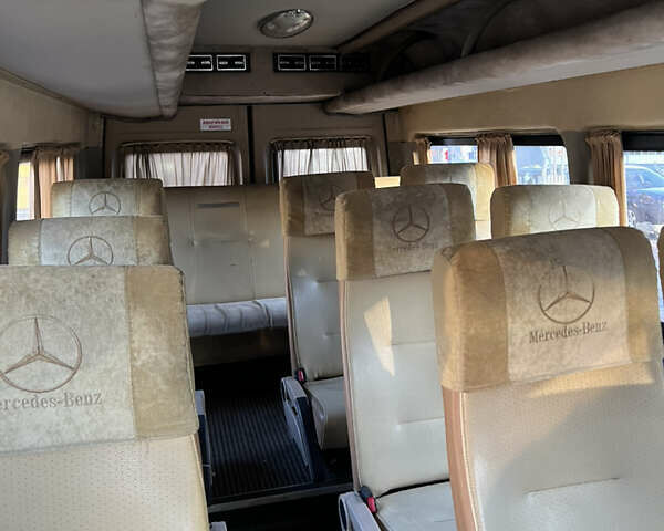Белый Мерседес Sprinter, объемом двигателя 2.69 л и пробегом 356 тыс. км за 16500 $, фото 11 на Automoto.ua