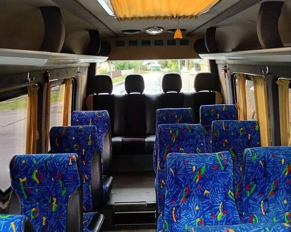 Білий Мерседес Sprinter, об'ємом двигуна 2.99 л та пробігом 380 тис. км за 29999 $, фото 2 на Automoto.ua