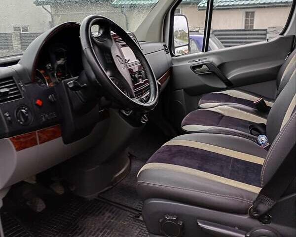 Білий Мерседес Sprinter, об'ємом двигуна 2.99 л та пробігом 380 тис. км за 29999 $, фото 9 на Automoto.ua