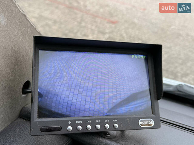 Белый Мерседес Sprinter, объемом двигателя 2.14 л и пробегом 352 тыс. км за 29000 $, фото 18 на Automoto.ua