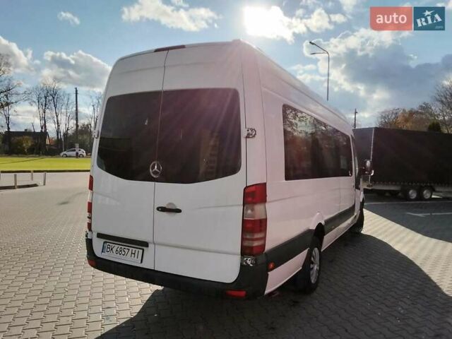 Белый Мерседес Sprinter, объемом двигателя 2.14 л и пробегом 624 тыс. км за 25900 $, фото 7 на Automoto.ua