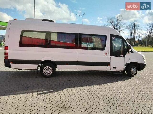Белый Мерседес Sprinter, объемом двигателя 2.14 л и пробегом 624 тыс. км за 25900 $, фото 6 на Automoto.ua