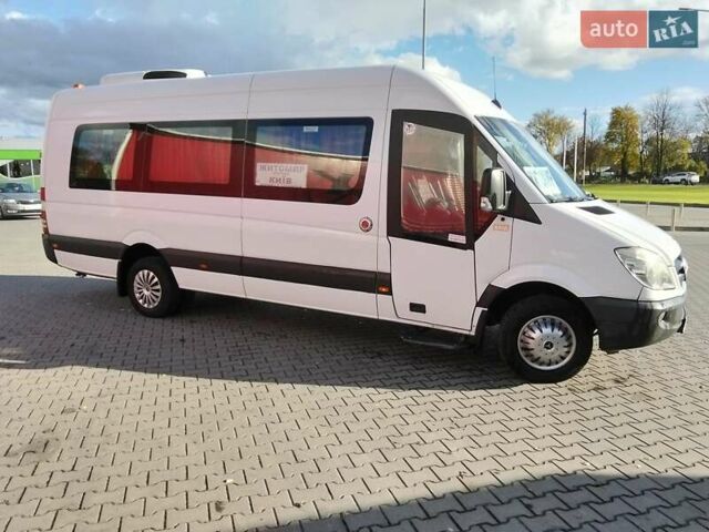 Мерседес Sprinter 2010 в Житомире на Automoto.ua Белый Мерседес Sprinter, объемом двигателя 2.14 л и пробегом 624 тыс. км за 29900 $, фото 4 на Automoto.ua