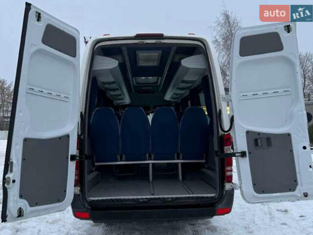 Білий Мерседес Sprinter, об'ємом двигуна 2.2 л та пробігом 216 тис. км за 22500 $, фото 10 на Automoto.ua