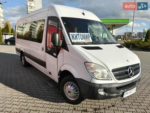 Мерседес Sprinter 2010 в Житомире на Automoto.ua Белый Мерседес Sprinter, объемом двигателя 2.14 л и пробегом 624 тыс. км за 29900 $, фото 3 на Automoto.ua