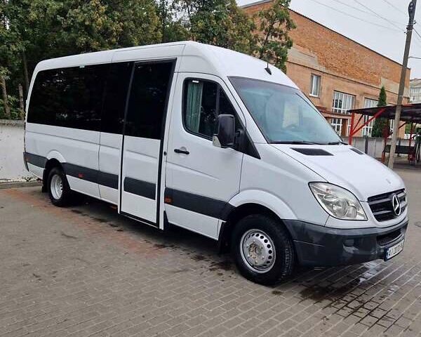 Белый Мерседес Sprinter, объемом двигателя 2.14 л и пробегом 1000 тыс. км за 30000 $, фото 12 на Automoto.ua