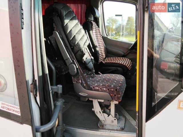 Белый Мерседес Sprinter, объемом двигателя 2.14 л и пробегом 624 тыс. км за 25900 $, фото 13 на Automoto.ua