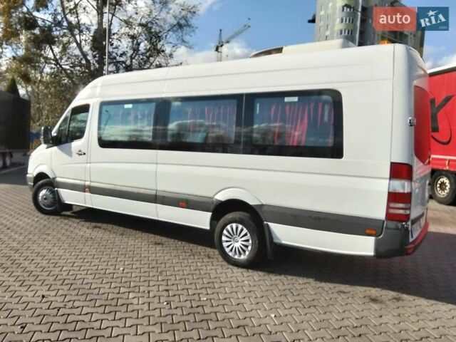 Мерседес Sprinter 2010 в Житомире на Automoto.ua Белый Мерседес Sprinter, объемом двигателя 2.14 л и пробегом 624 тыс. км за 29900 $, фото 9 на Automoto.ua