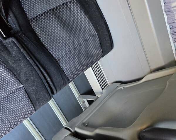 Мерседес Sprinter 2010 у Чернівцях на Automoto.ua Білий Мерседес Sprinter, об'ємом двигуна 2.99 л та пробігом 341 тис. км за 33000 $, фото 24 на Automoto.ua