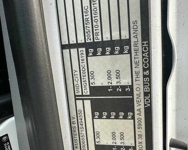Белый Мерседес Sprinter, объемом двигателя 2.14 л и пробегом 324 тыс. км за 34000 $, фото 11 на Automoto.ua