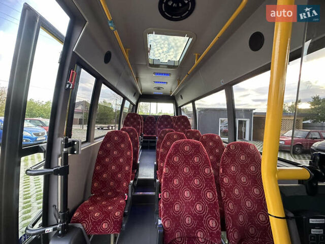 Белый Мерседес Sprinter, объемом двигателя 2.14 л и пробегом 324 тыс. км за 34000 $, фото 17 на Automoto.ua