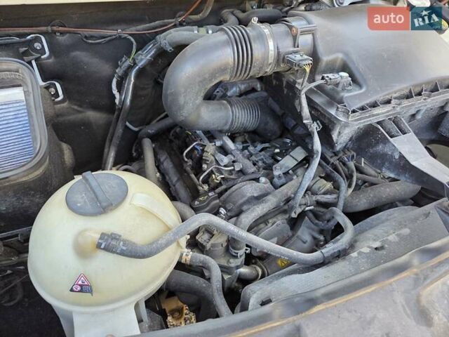 Мерседес Sprinter 2010 у Чернівцях на Automoto.ua Білий Мерседес Sprinter, об'ємом двигуна 2.99 л та пробігом 341 тис. км за 33000 $, фото 36 на Automoto.ua