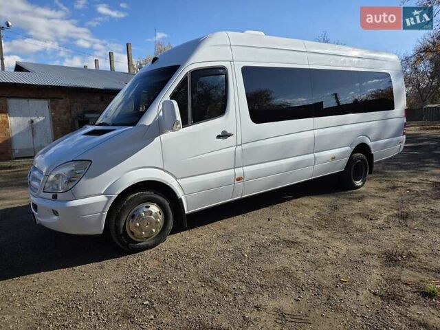 Мерседес Sprinter 2010 у Чернівцях на Automoto.ua Білий Мерседес Sprinter, об'ємом двигуна 2.99 л та пробігом 341 тис. км за 33000 $, фото 8 на Automoto.ua