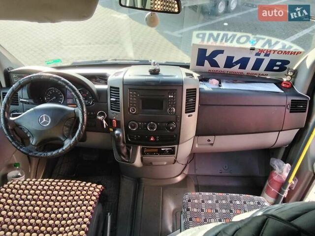 Мерседес Sprinter 2010 в Житомире на Automoto.ua Белый Мерседес Sprinter, объемом двигателя 2.14 л и пробегом 624 тыс. км за 29900 $, фото 17 на Automoto.ua