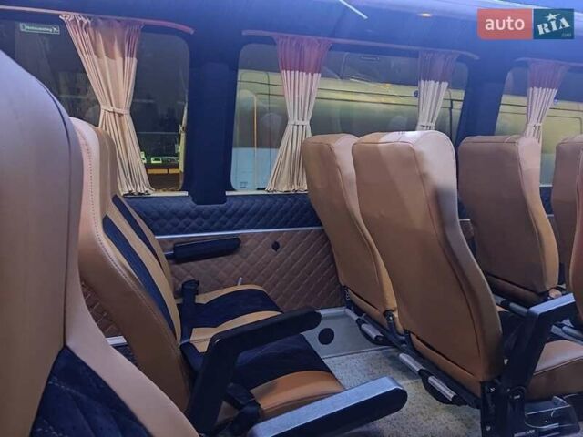 Білий Мерседес Sprinter, об'ємом двигуна 2.14 л та пробігом 800 тис. км за 30000 $, фото 9 на Automoto.ua