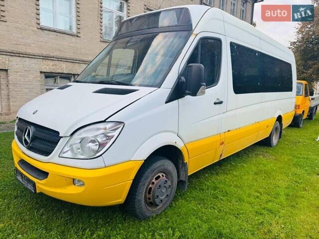 Білий Мерседес Sprinter, об'ємом двигуна 0 л та пробігом 400 тис. км за 23000 $, фото 4 на Automoto.ua