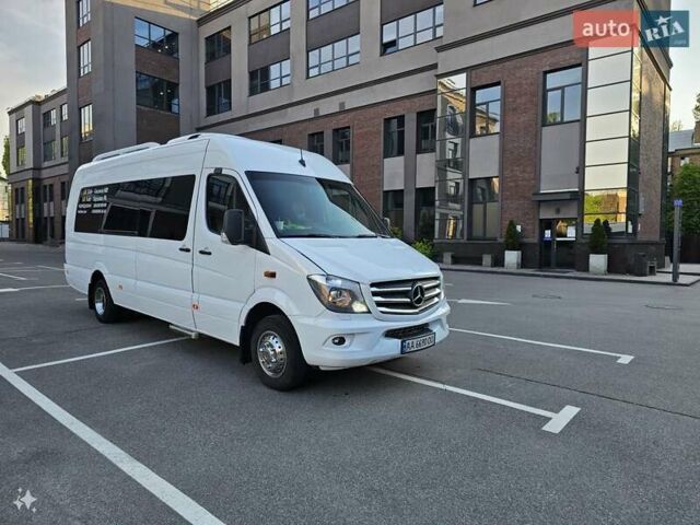 Білий Мерседес Sprinter, об'ємом двигуна 2.14 л та пробігом 800 тис. км за 30000 $, фото 5 на Automoto.ua