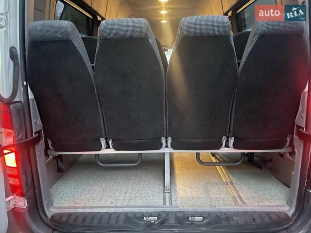 Белый Мерседес Sprinter, объемом двигателя 2.2 л и пробегом 350 тыс. км за 26900 $, фото 13 на Automoto.ua