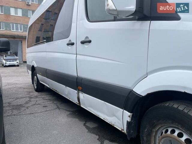 Белый Мерседес Sprinter, объемом двигателя 2.2 л и пробегом 250 тыс. км за 17500 $, фото 1 на Automoto.ua